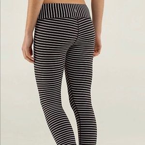 Lululemon wunder under crop parallel stripe